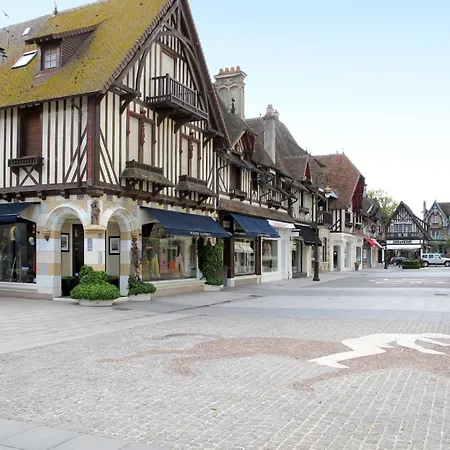 Ascot By Interhome Lägenhet Deauville